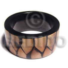 laminated wooden bangle with dried leaves height =38mm thickness=10mm i