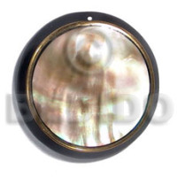 round brownlip laminated in 45mm clear resin
