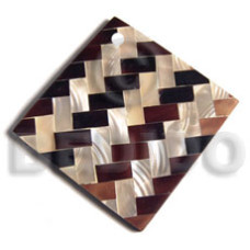 square 50mm flat resin with laminated diagonal