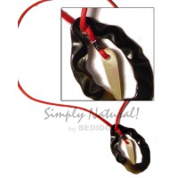 freeform 65mm wavy blacklip with pointed mother of pearl shell (MOP)