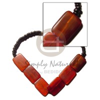 rectangular red horn choker with 4 5