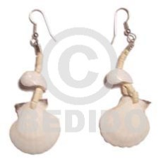 dangling white piktin with moonshell