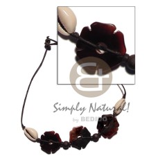 3 25mm flower black tab with sigay