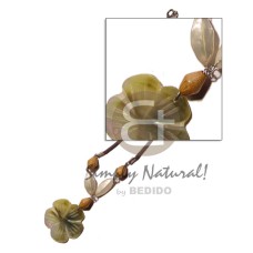 wax cord with 35mm black lip flower