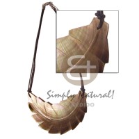 w=92x82mmx52mm blacklip leaf on wax cord