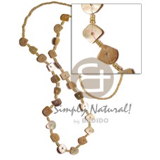 square cut gold lip with glass beads